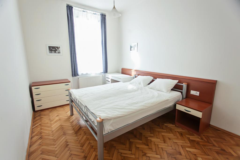 Plzenska 26 Praga